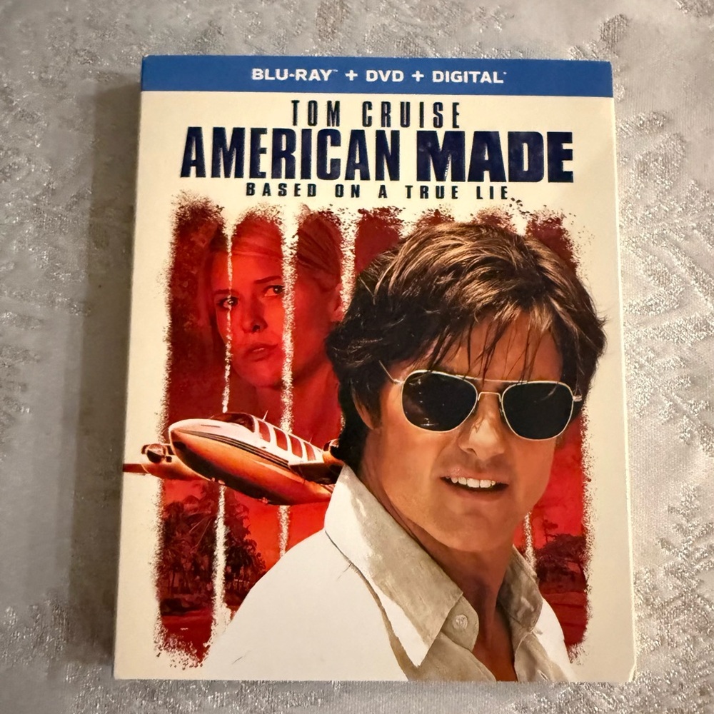 American Made (Tom Cruise) Blu-ray + DVD